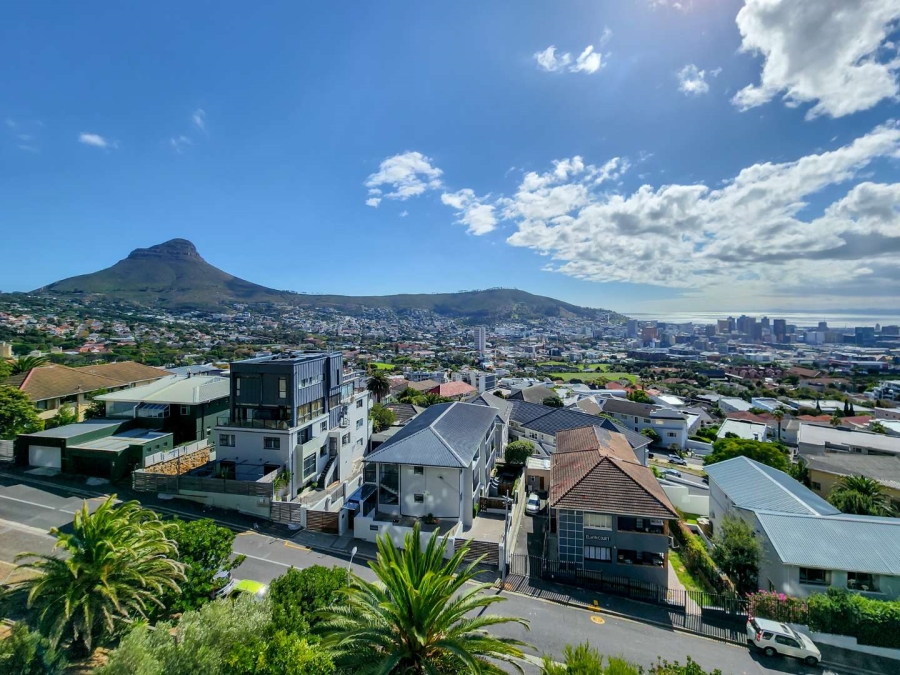 3 Bedroom Property for Sale in Vredehoek Western Cape